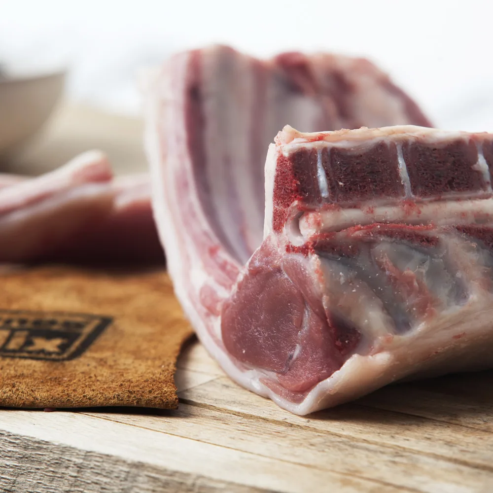 Carré de cordero con el sello de Carnes Félix